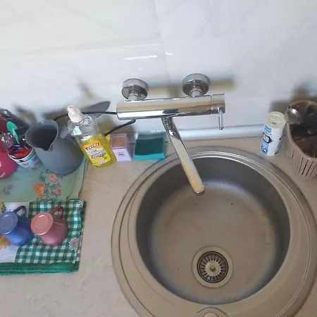 Niki I Lazo شقة باغينا باستا